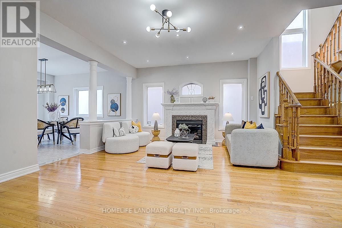 2455 Felhaber Crescent, Oakville, Ontario  L6H 7N8 - Photo 7 - W13027740