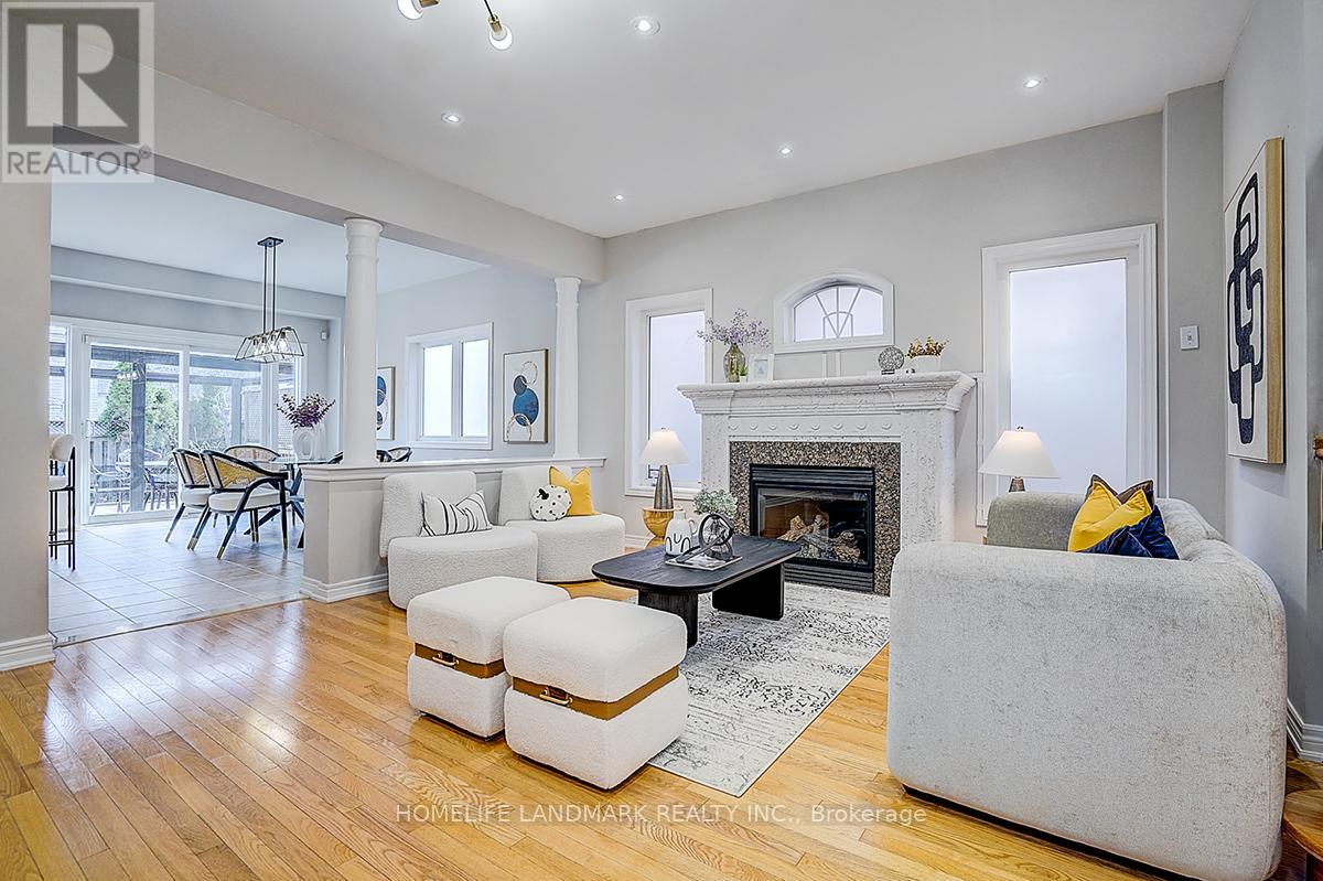 2455 Felhaber Crescent, Oakville, Ontario  L6H 7N8 - Photo 10 - W13027740