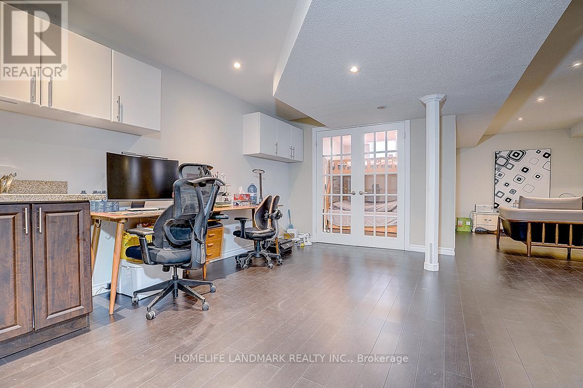 2455 Felhaber Crescent, Oakville, Ontario  L6H 7N8 - Photo 34 - W13027740