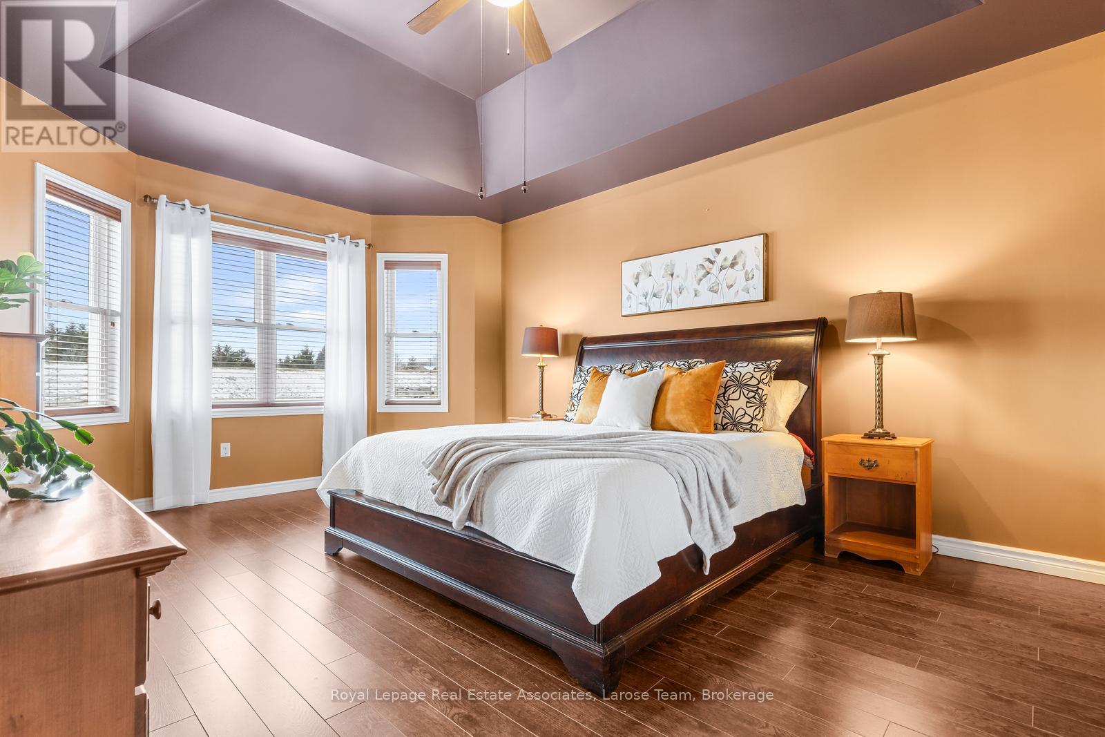 5484 Attema Crescent, West Lincoln, Ontario  L0R 1Y0 - Photo 25 - X12896822