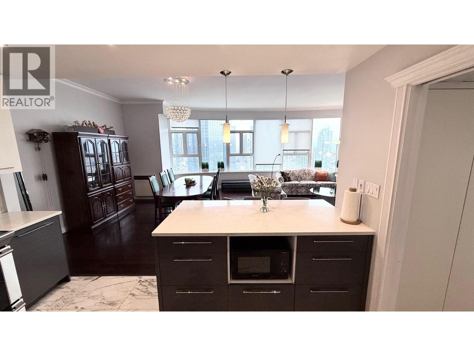 2500 6521 Bonsor Avenue, Burnaby, British Columbia  V5H 4N3 - Photo 9 - R3111642