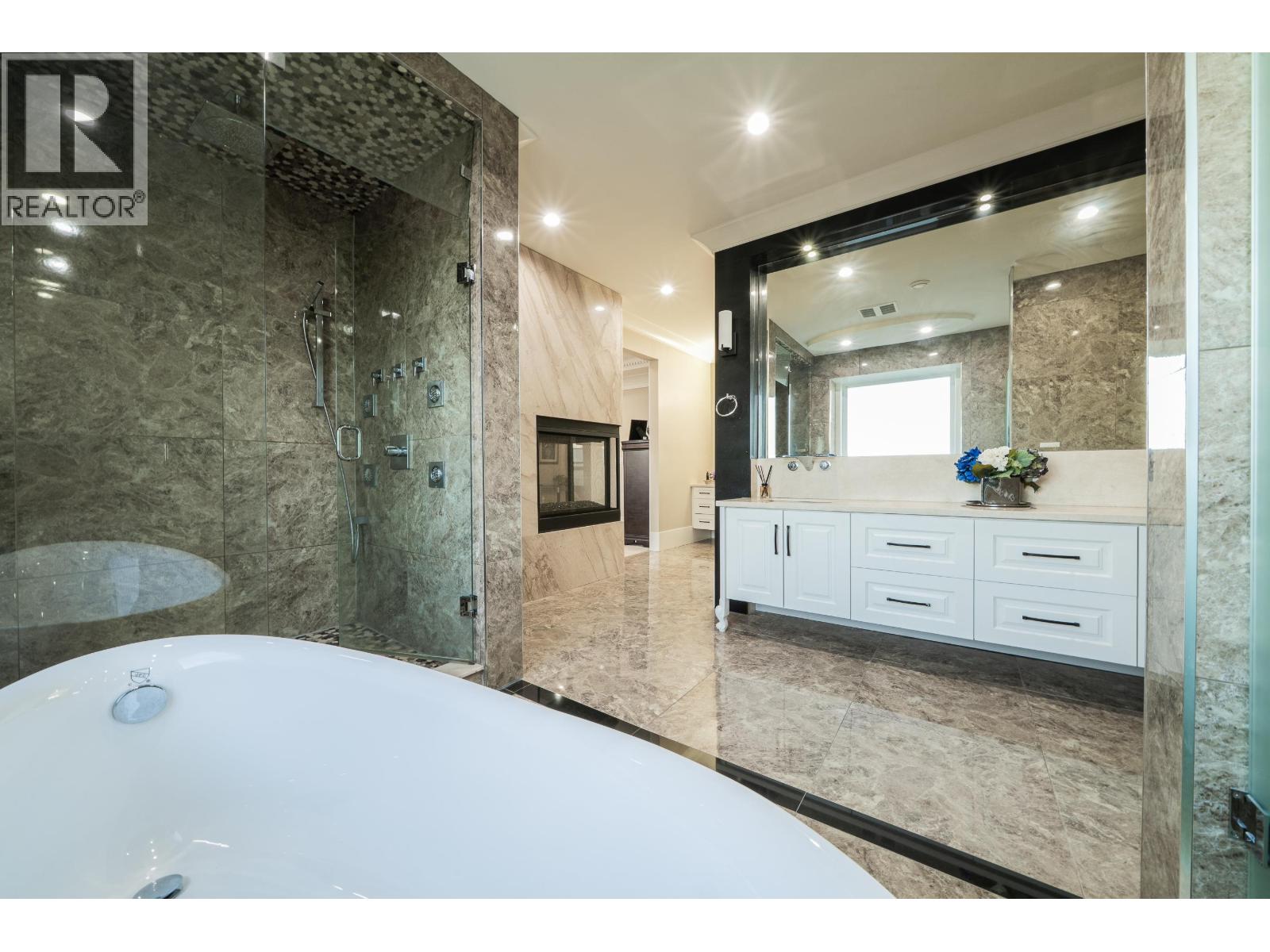 13371 Blundell Road, Richmond, British Columbia  V6W 1B6 - Photo 23 - R3087488