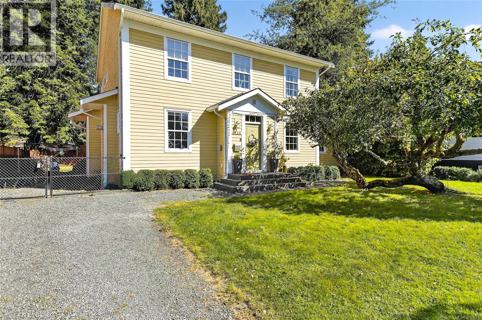 4455 Elizabeth St, Port Alberni, British Columbia