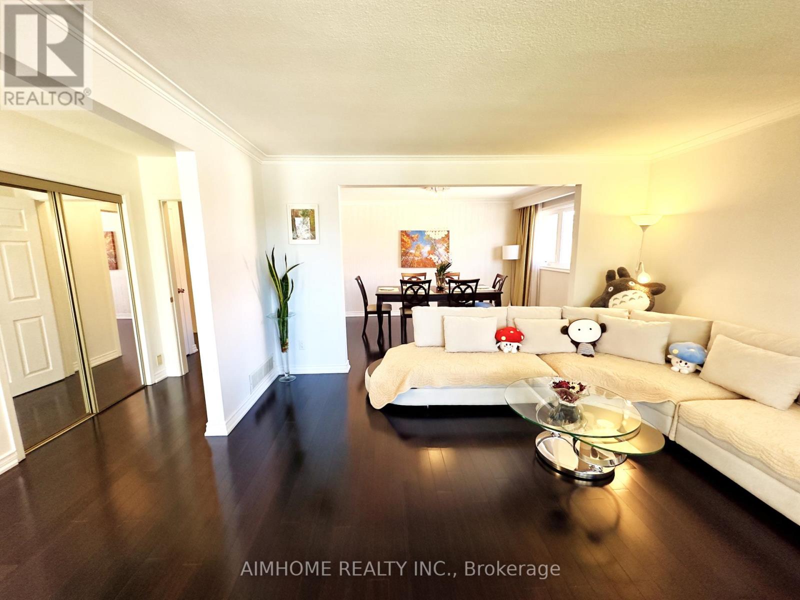 68 Sawley Drive, Toronto, Ontario  M2K 2J5 - Photo 3 - C13010486