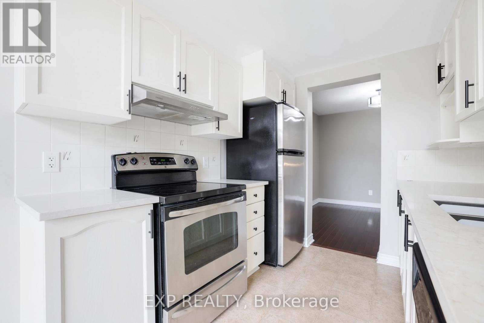 352 Forestbrook Street, Ottawa, Ontario  K2K 0B8 - Photo 16 - X13027762