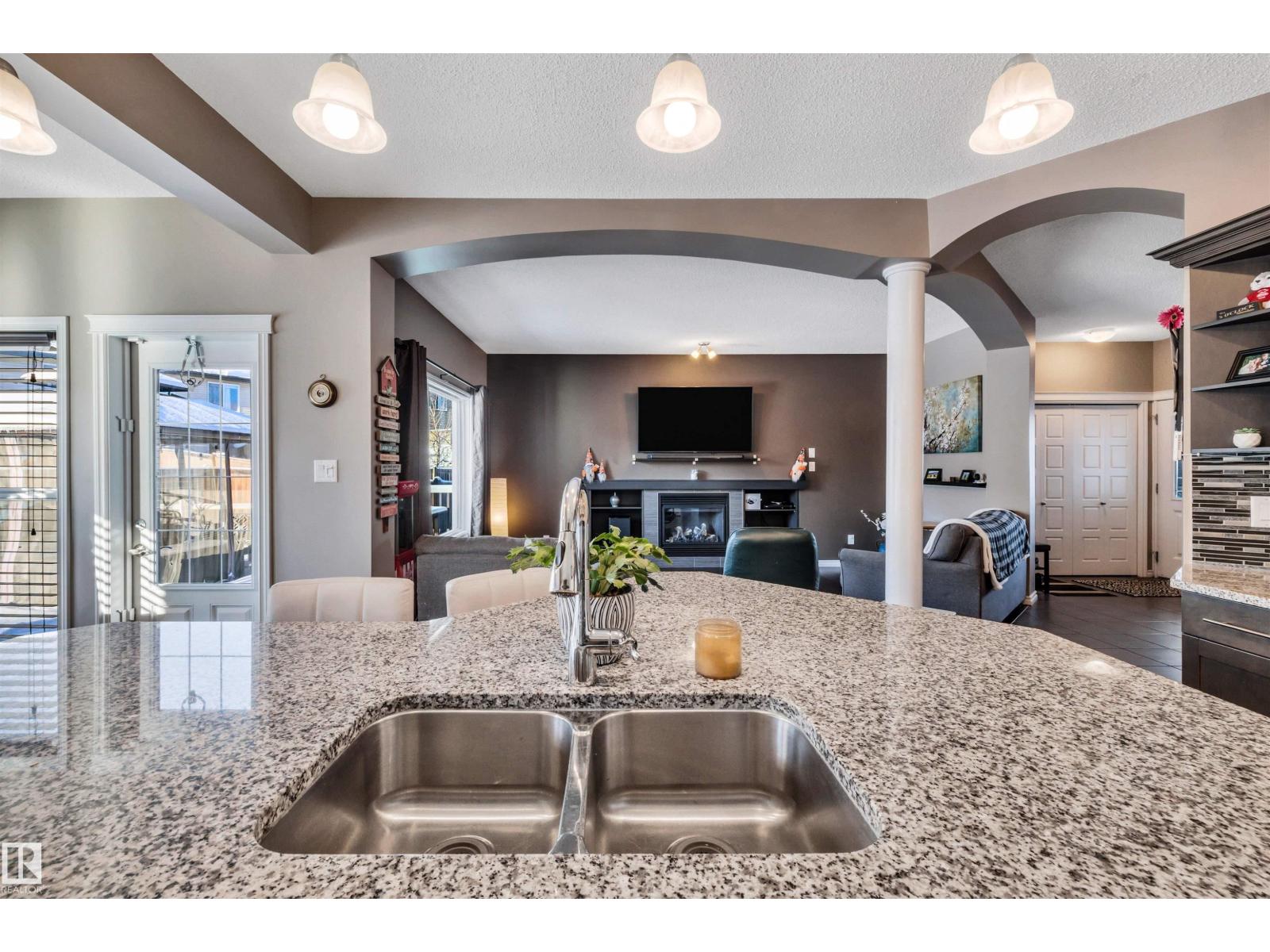 1539 Chapman Wy Sw, Edmonton, Alberta  T6W 0Z1 - Photo 14 - E4482169