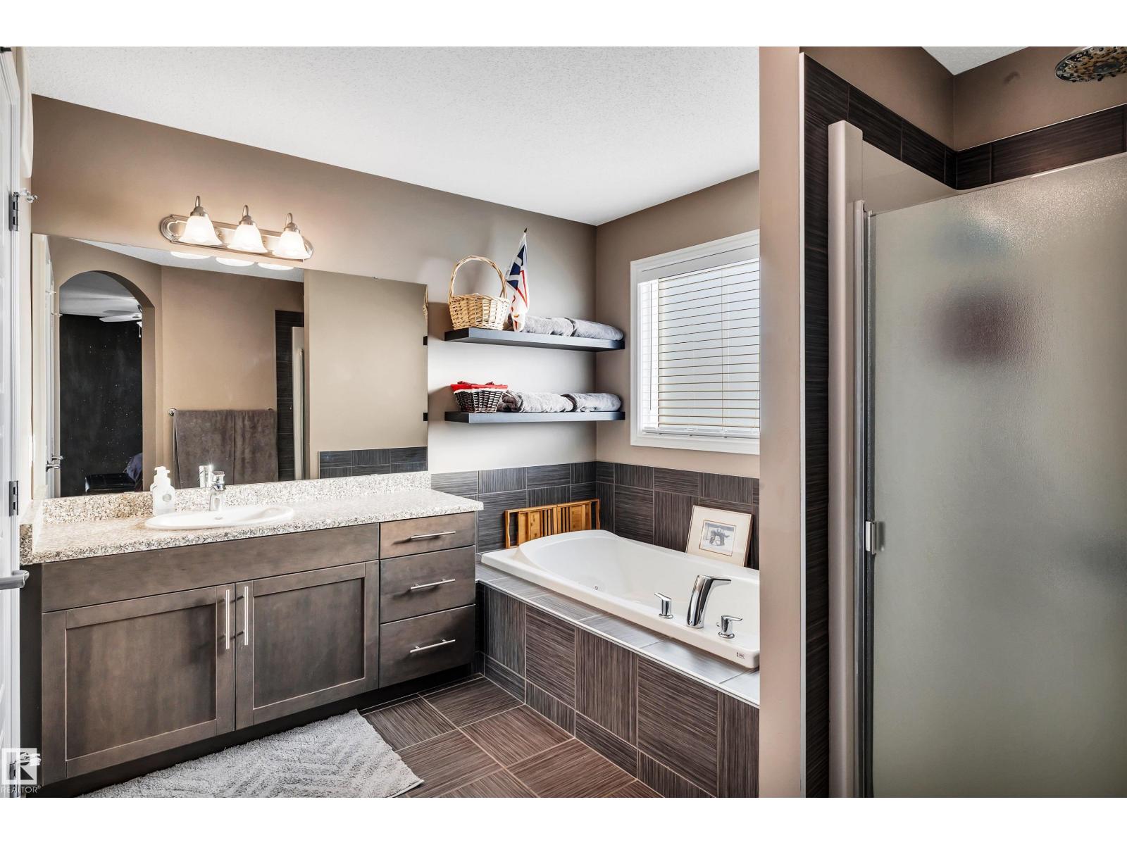 1539 Chapman Wy Sw, Edmonton, Alberta  T6W 0Z1 - Photo 26 - E4482169