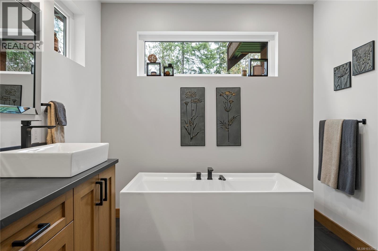 5625 Willow Rd, Port Alberni, British Columbia  V9Y 8V4 - Photo 19 - 1033033