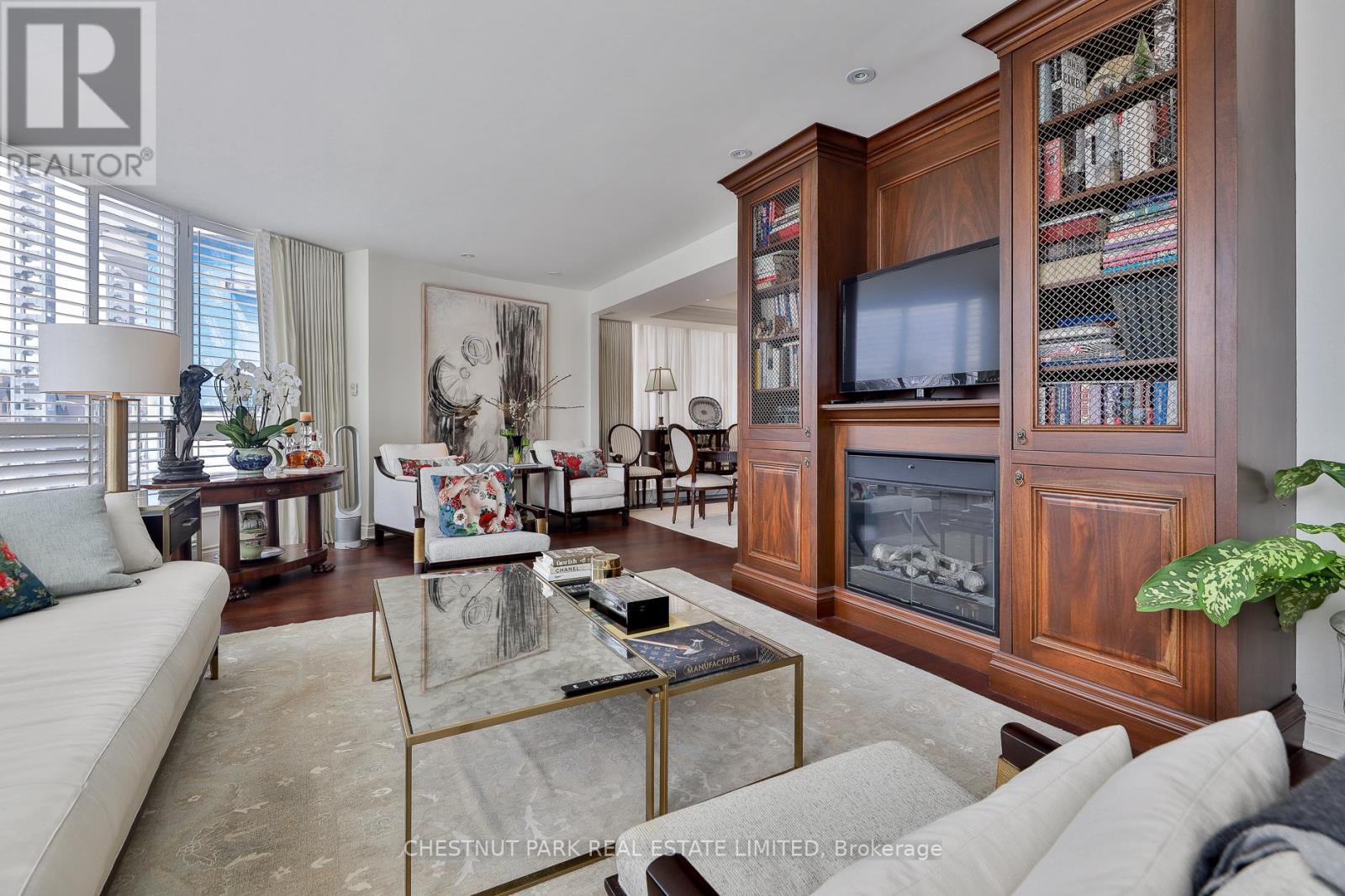 204 - 77 Avenue Road, Toronto (Annex), Ontario  M5R 3R8 - Photo 4 - C13028184