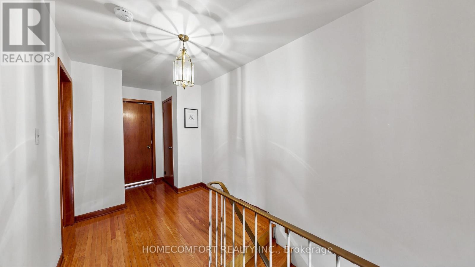 76 Barrington Avenue, Toronto, Ontario  M4C 4Z1 - Photo 20 - E13028244