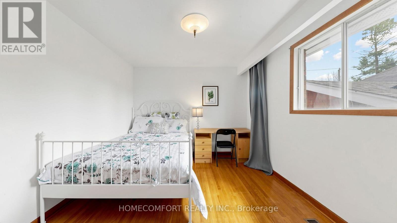 76 Barrington Avenue, Toronto, Ontario  M4C 4Z1 - Photo 28 - E13028244