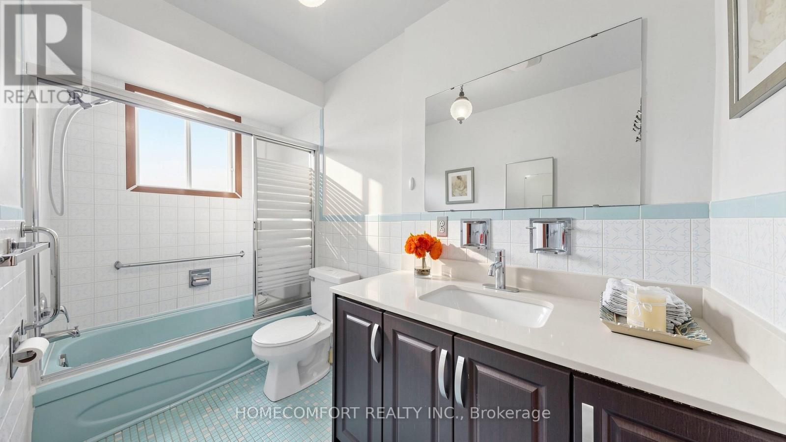 76 Barrington Avenue, Toronto, Ontario  M4C 4Z1 - Photo 30 - E13028244