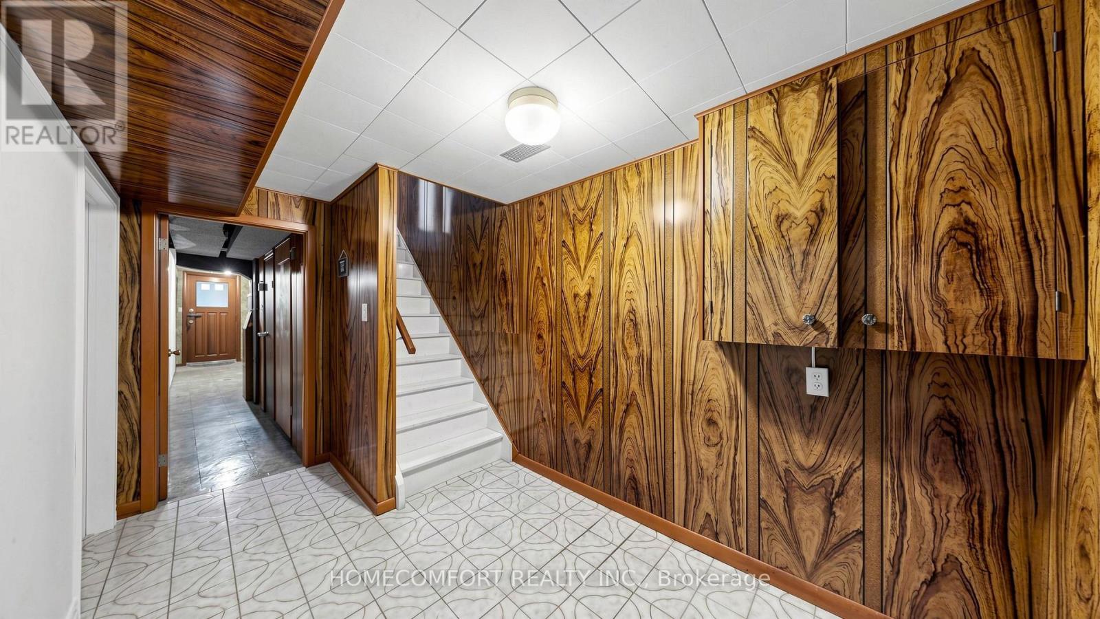 76 Barrington Avenue, Toronto, Ontario  M4C 4Z1 - Photo 32 - E13028244