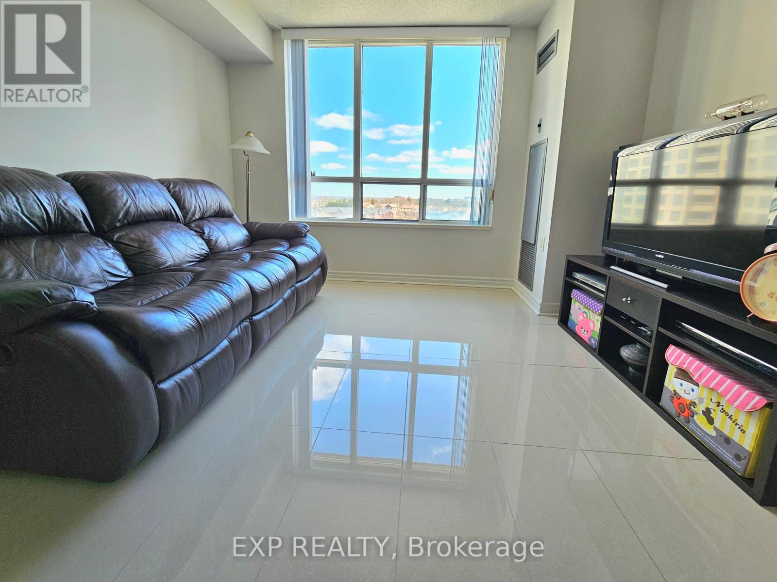 1108 - 2627 Mccowan Road, Toronto, Ontario  M1S 5T1 - Photo 3 - E13028254