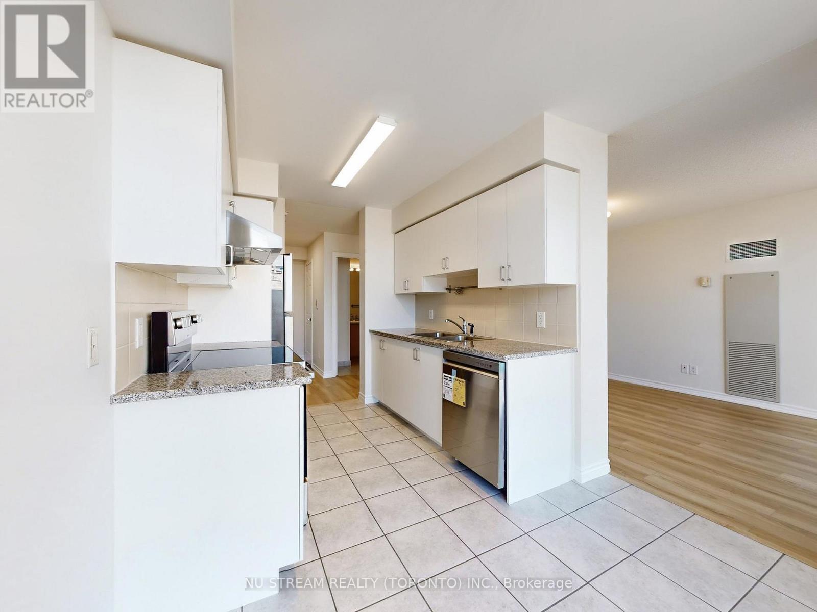 703 - 88 Grangeway Avenue, Toronto, Ontario  M1H 0A2 - Photo 16 - E13028268