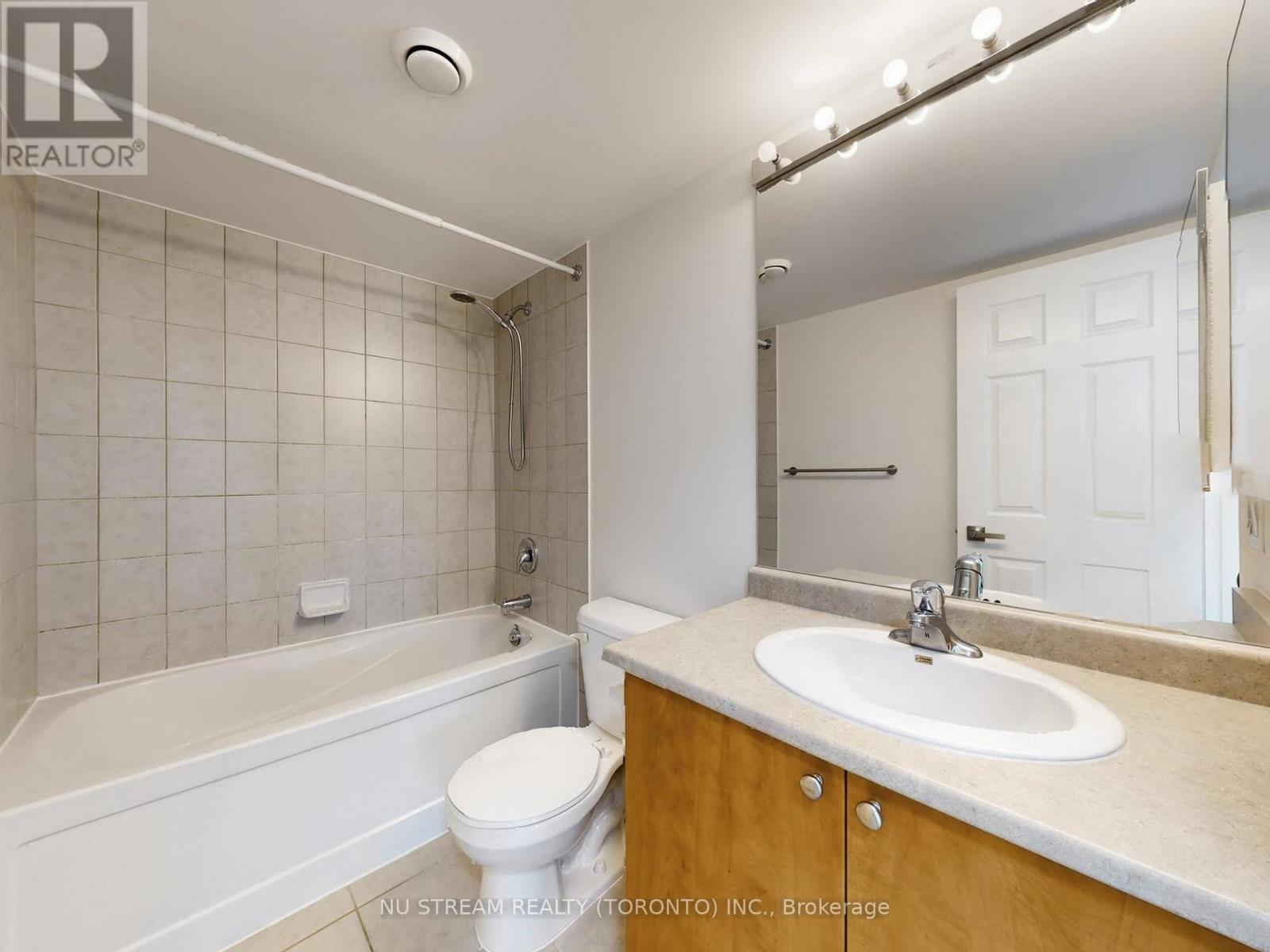 703 - 88 Grangeway Avenue, Toronto, Ontario  M1H 0A2 - Photo 22 - E13028268