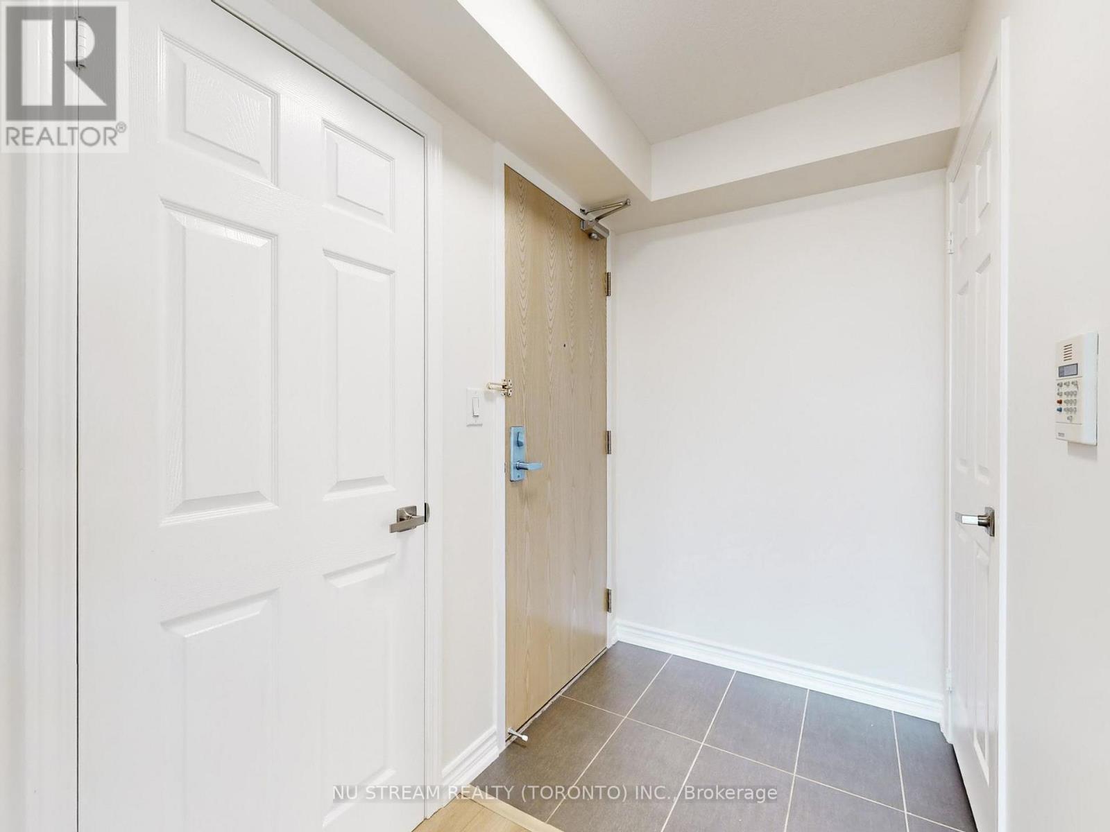 703 - 88 Grangeway Avenue, Toronto, Ontario  M1H 0A2 - Photo 7 - E13028268