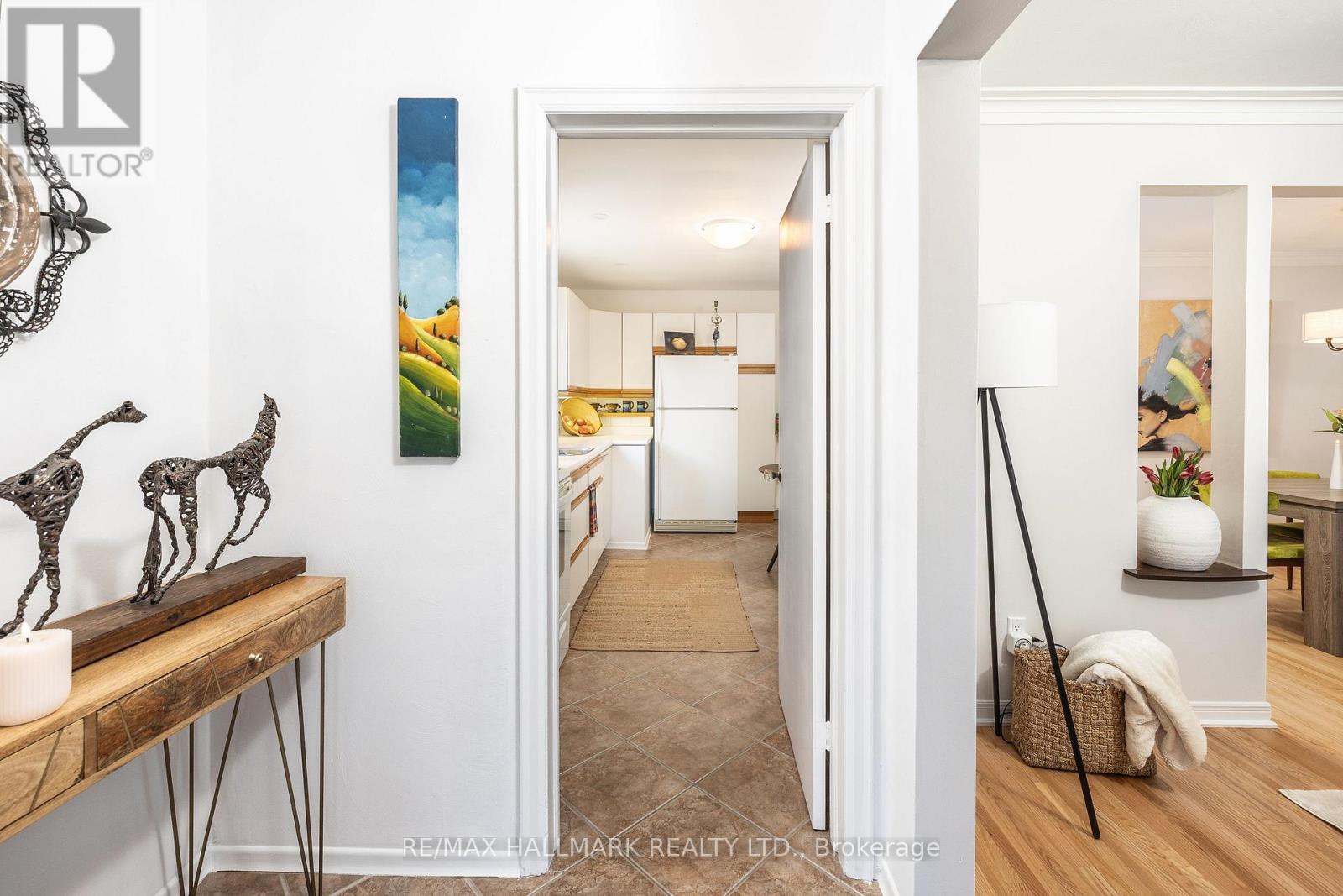 28 Crosland Drive, Toronto (Wexford-Maryvale), Ontario  M1R 4M8 - Photo 10 - E13028276