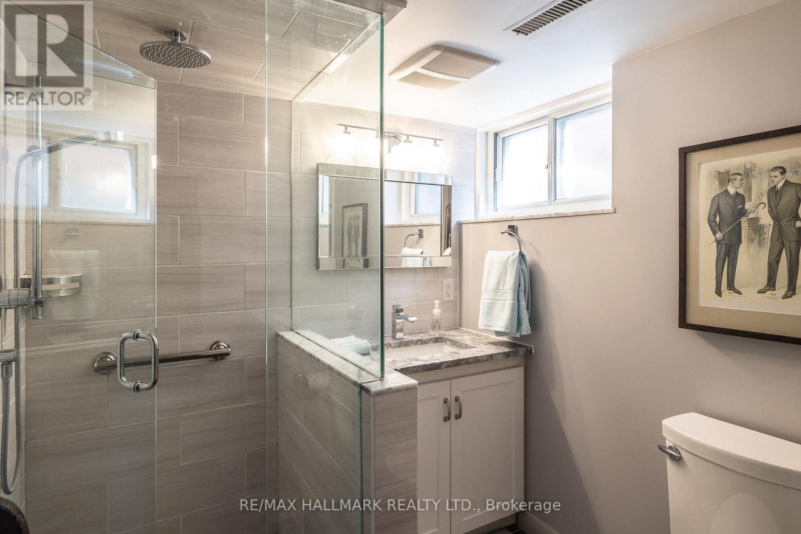 28 Crosland Drive, Toronto (Wexford-Maryvale), Ontario  M1R 4M8 - Photo 16 - E13028276