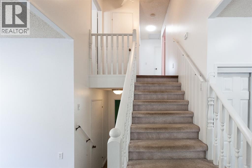 118 Shaw Crescent Se, Medicine Hat, Alberta  T1B 3Y5 - Photo 14 - A2302838