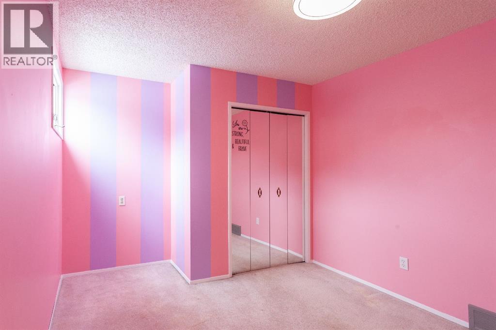 118 Shaw Crescent Se, Medicine Hat, Alberta  T1B 3Y5 - Photo 17 - A2302838