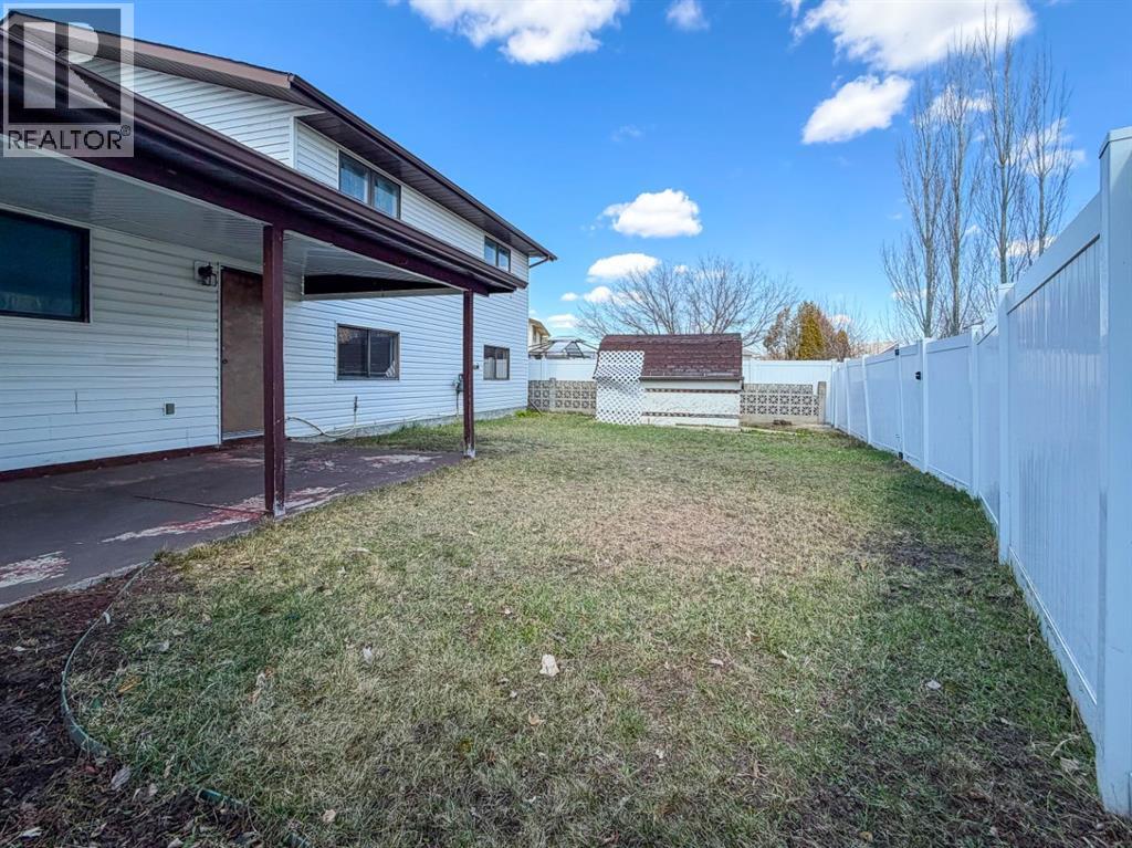 118 Shaw Crescent Se, Medicine Hat, Alberta  T1B 3Y5 - Photo 36 - A2302838