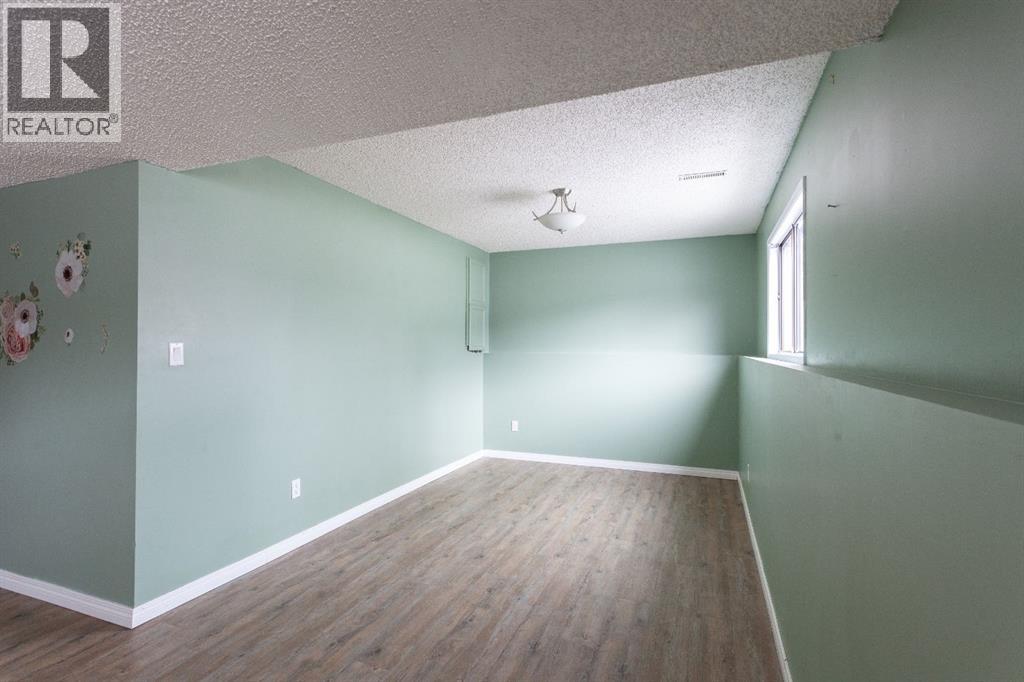 118 Shaw Crescent Se, Medicine Hat, Alberta  T1B 3Y5 - Photo 25 - A2302838
