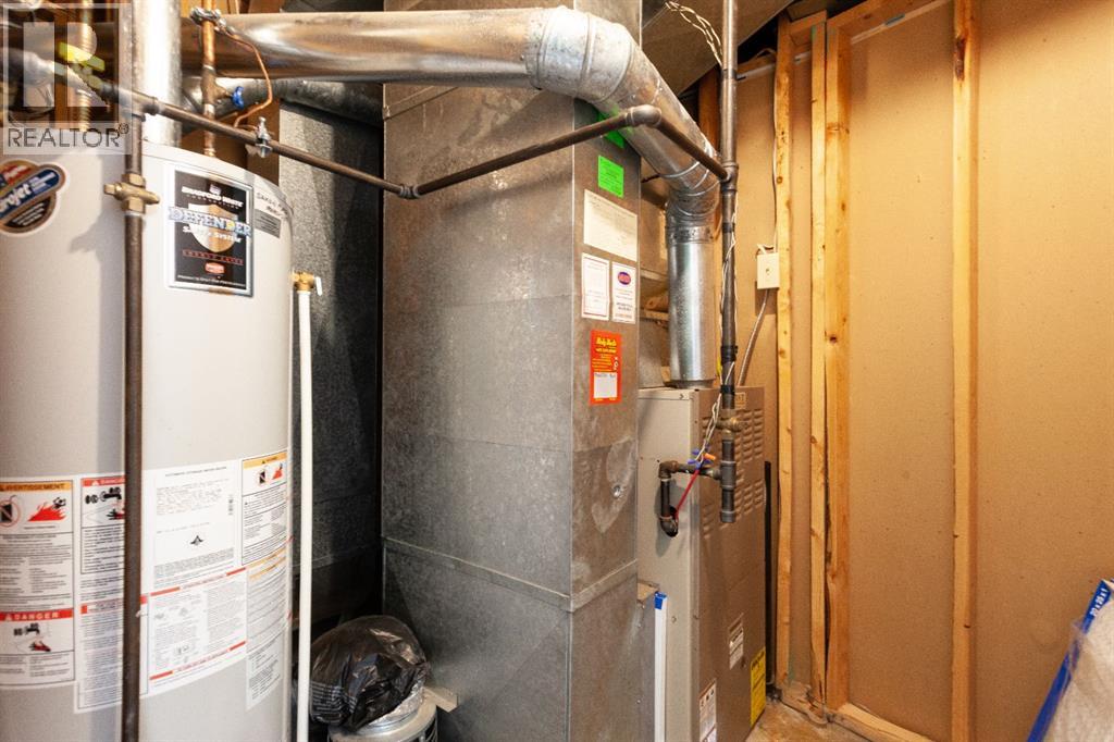 118 Shaw Crescent Se, Medicine Hat, Alberta  T1B 3Y5 - Photo 30 - A2302838