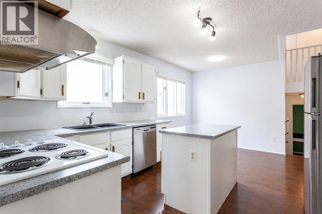 118 Shaw Crescent Se, Medicine Hat, Alberta  T1B 3Y5 - Photo 10 - A2302838