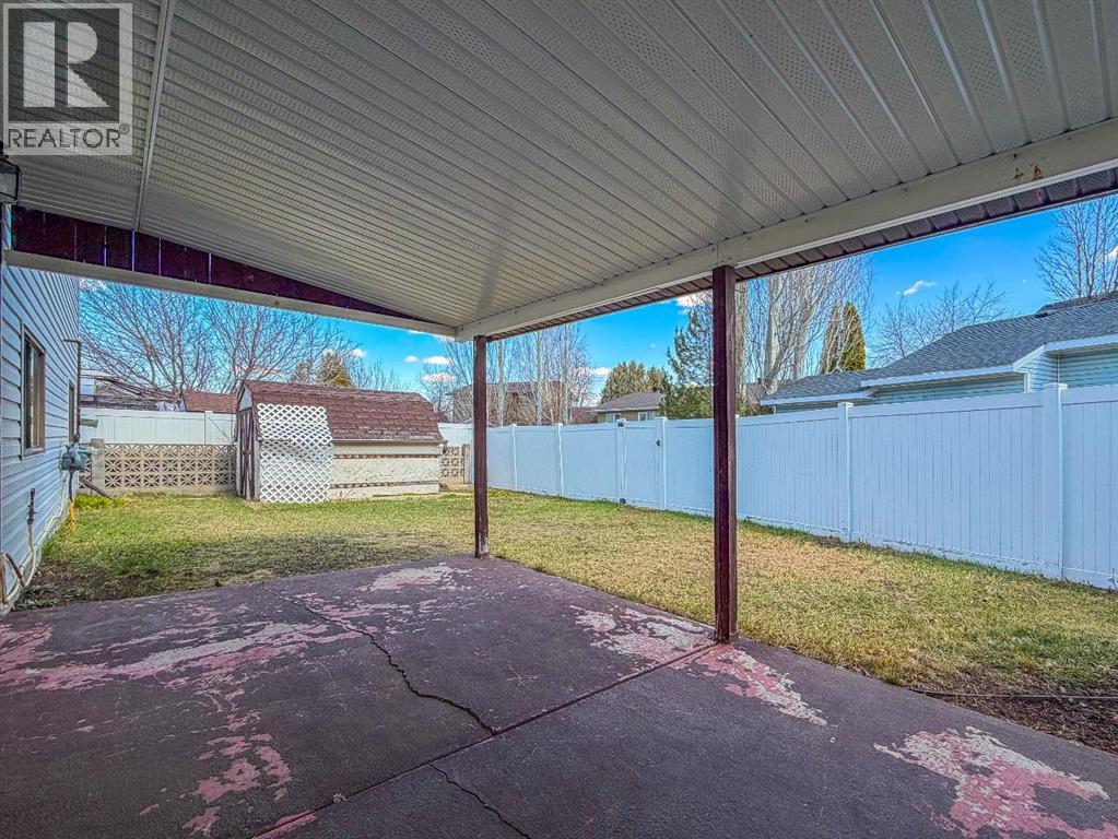 118 Shaw Crescent Se, Medicine Hat, Alberta  T1B 3Y5 - Photo 34 - A2302838