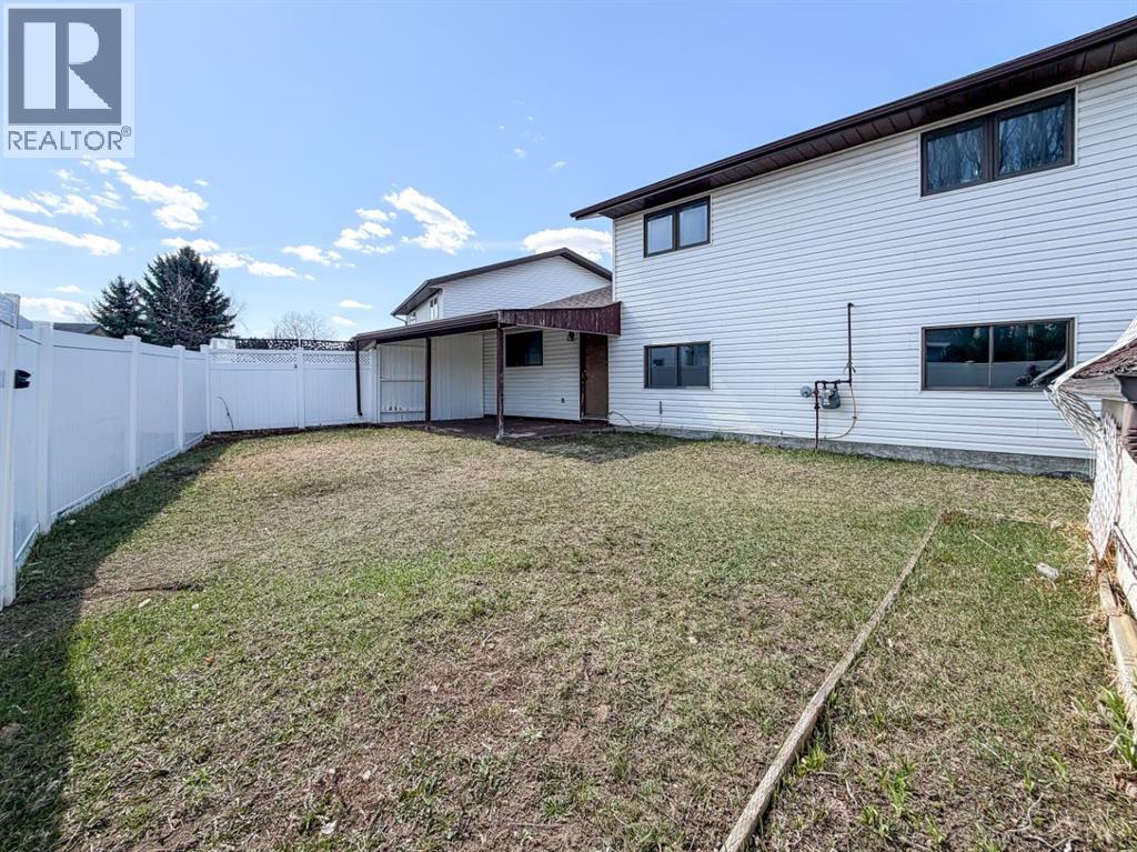 118 Shaw Crescent Se, Medicine Hat, Alberta  T1B 3Y5 - Photo 35 - A2302838