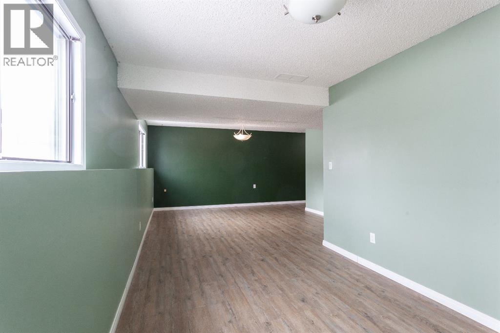 118 Shaw Crescent Se, Medicine Hat, Alberta  T1B 3Y5 - Photo 27 - A2302838
