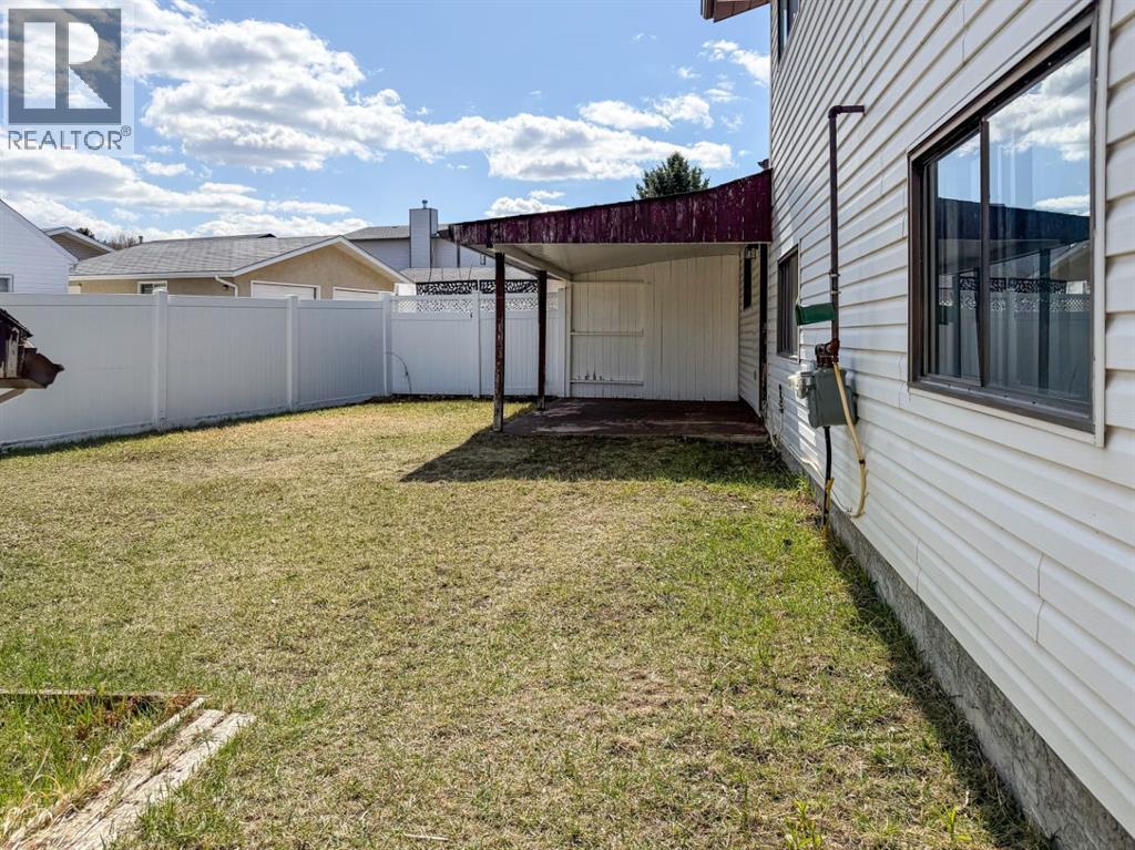 118 Shaw Crescent Se, Medicine Hat, Alberta  T1B 3Y5 - Photo 37 - A2302838