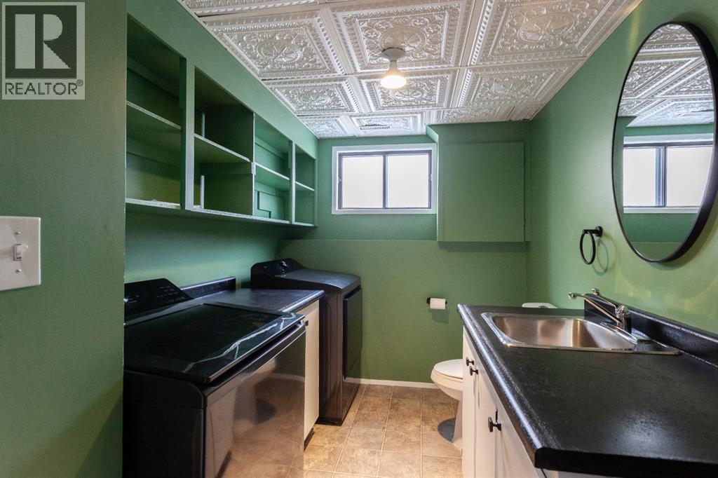 118 Shaw Crescent Se, Medicine Hat, Alberta  T1B 3Y5 - Photo 24 - A2302838