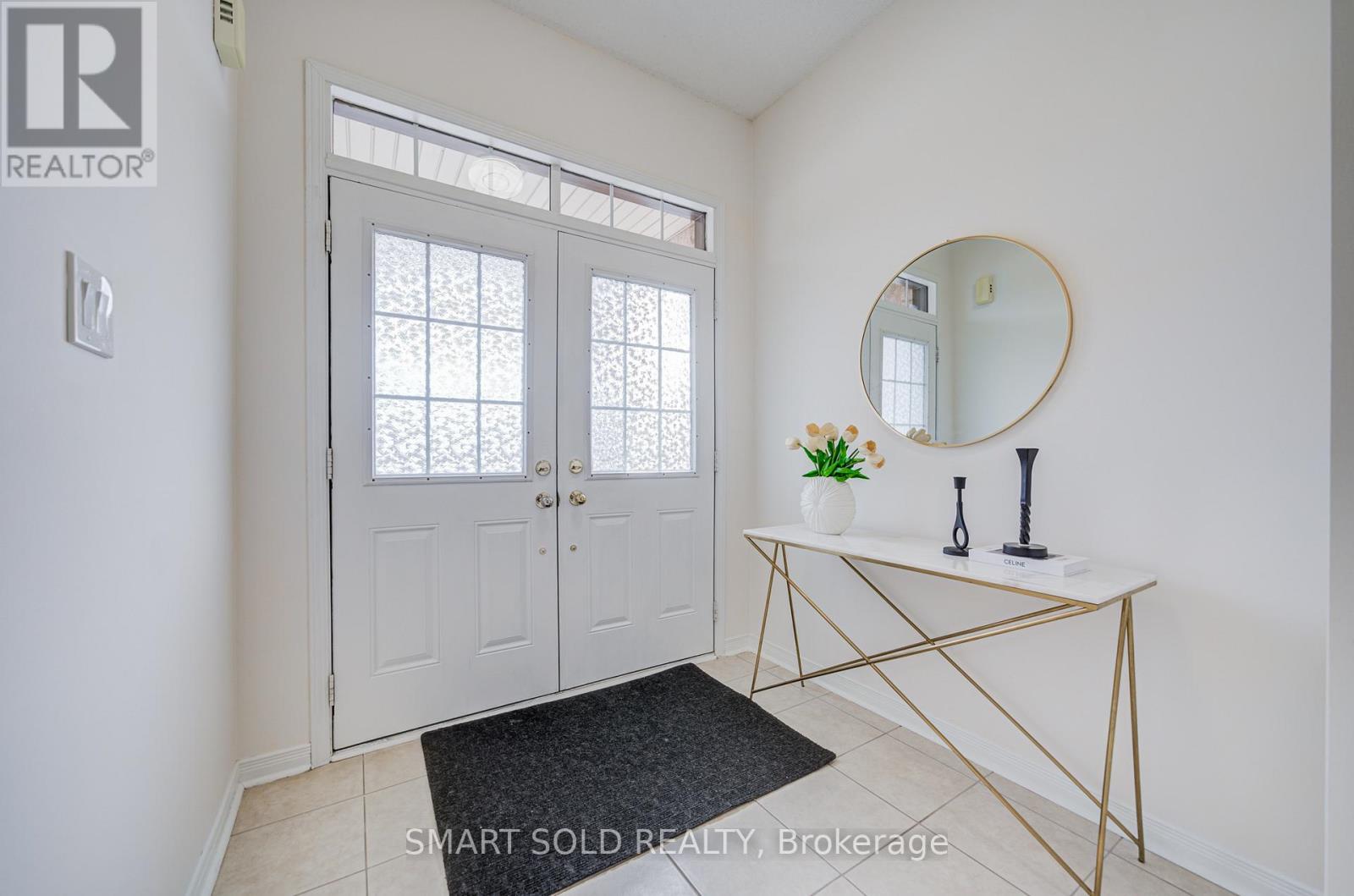 28 Catalpa Crescent, Vaughan, Ontario  L6A 0R6 - Photo 5 - N13028216