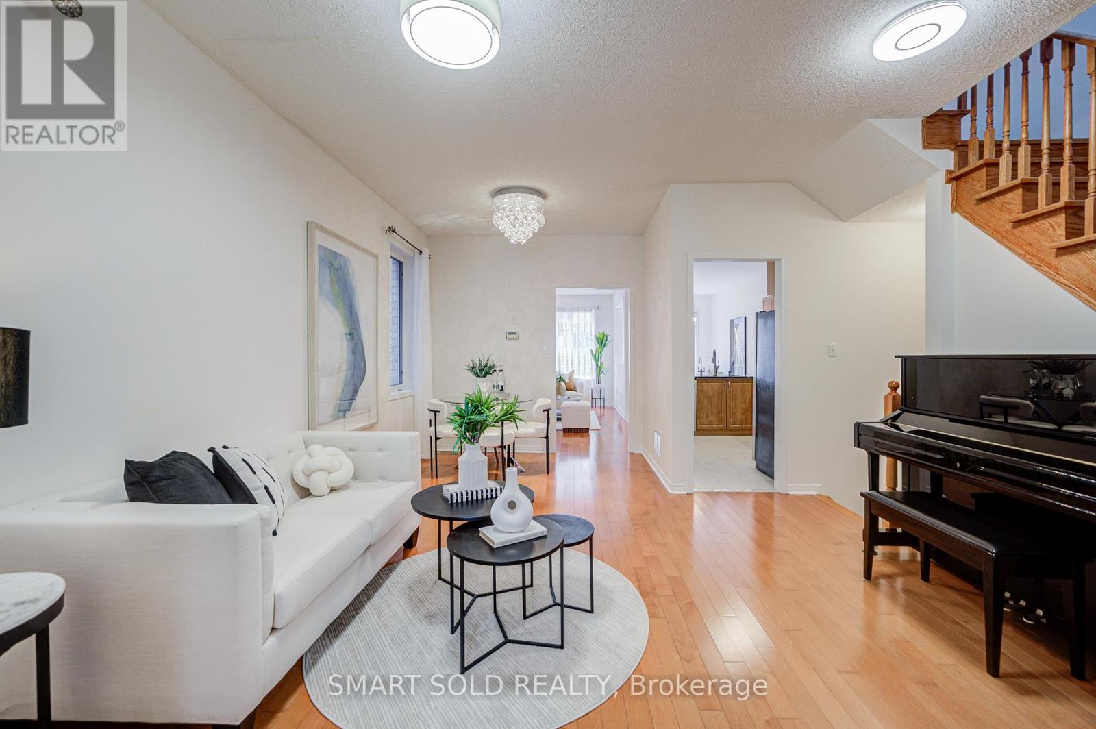 28 Catalpa Crescent, Vaughan, Ontario  L6A 0R6 - Photo 8 - N13028216