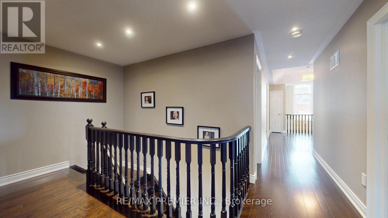 48 Heron Hollow Avenue, Richmond Hill, Ontario  L4E 0G9 - Photo 9 - N13028222