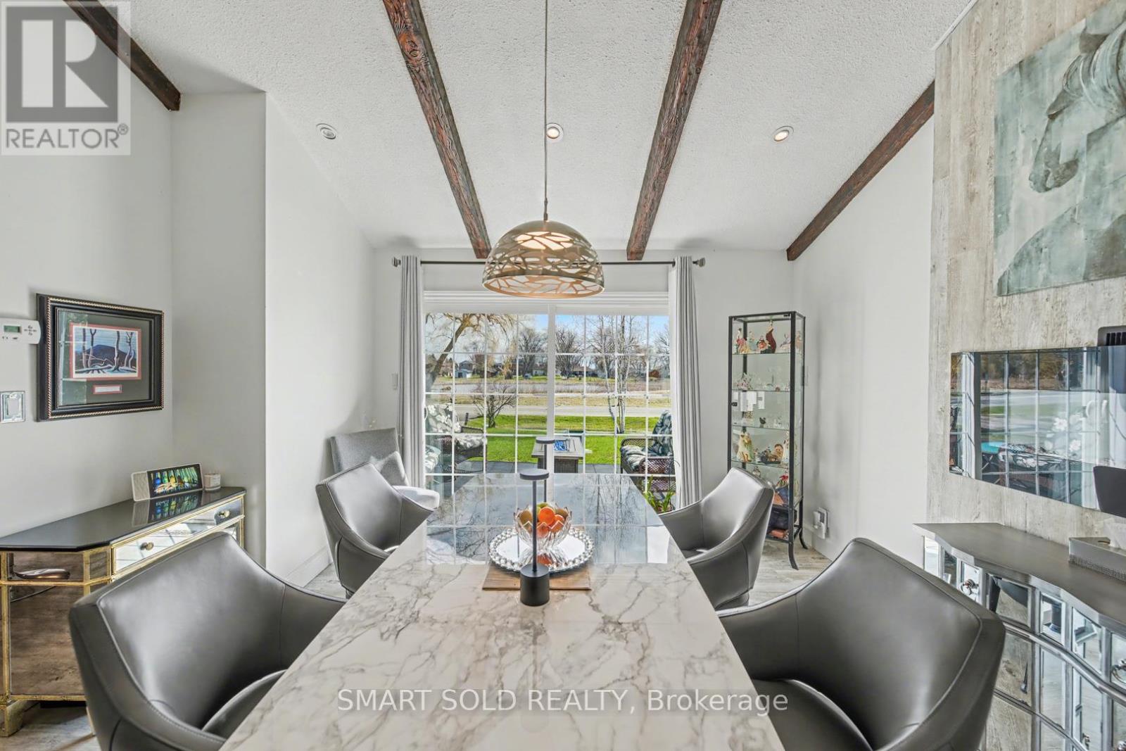 210 Parkview Drive, Innisfil, Ontario  L0L 1K0 - Photo 15 - N13028236