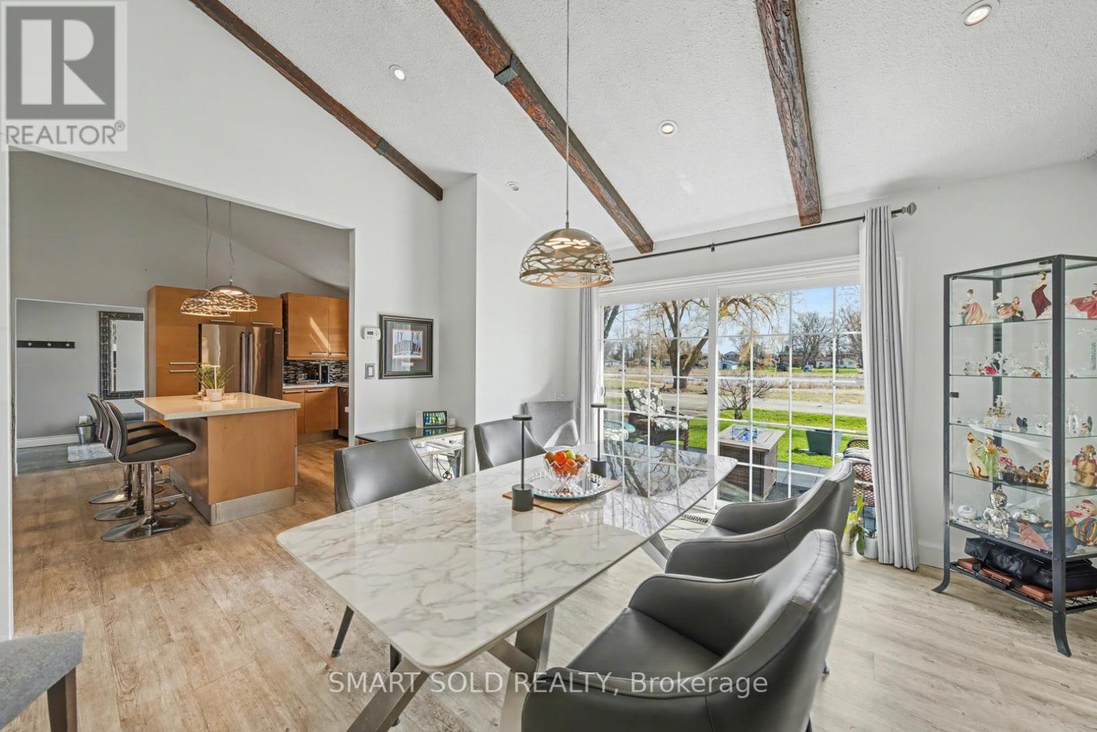 210 Parkview Drive, Innisfil, Ontario  L0L 1K0 - Photo 16 - N13028236