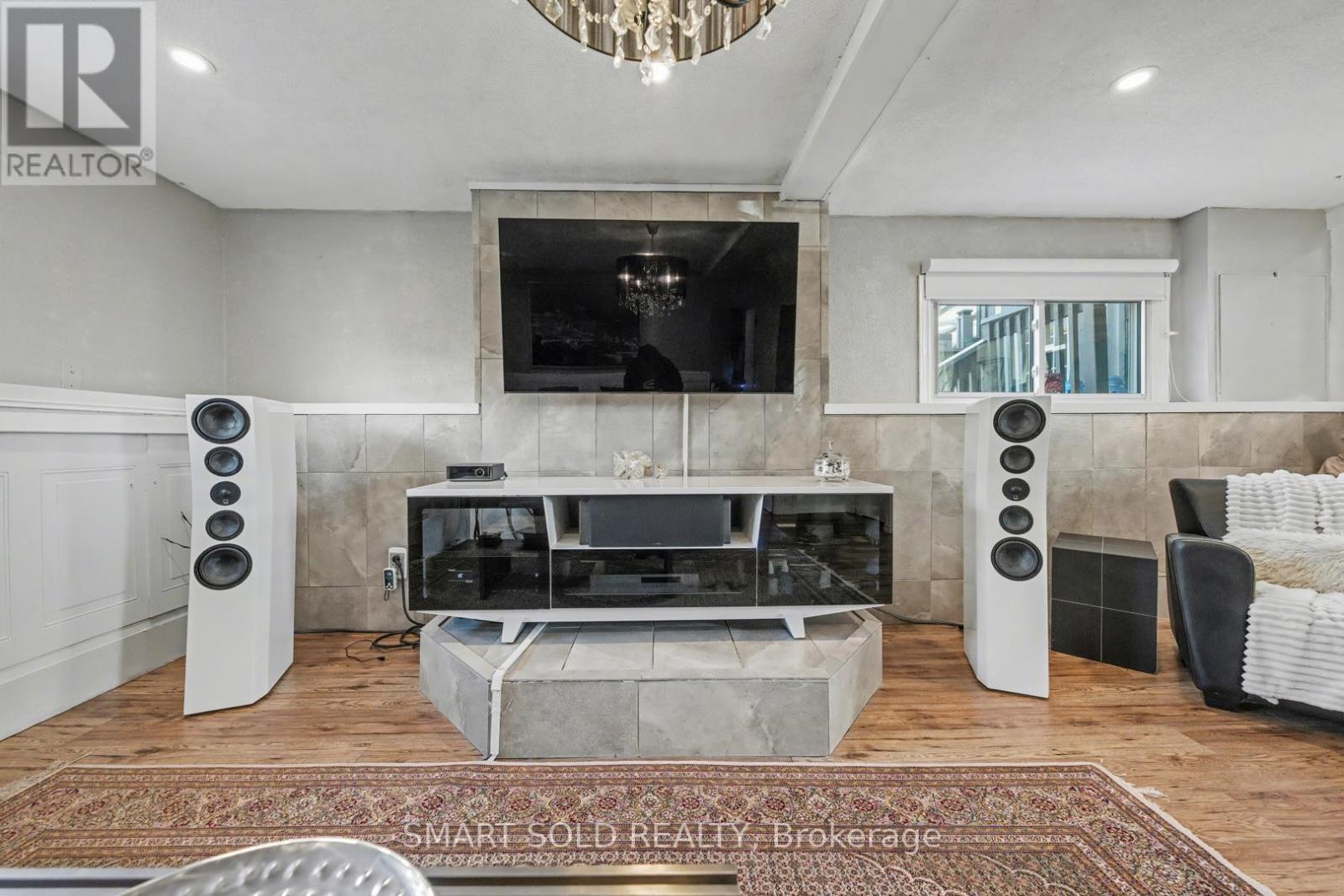 210 Parkview Drive, Innisfil, Ontario  L0L 1K0 - Photo 36 - N13028236