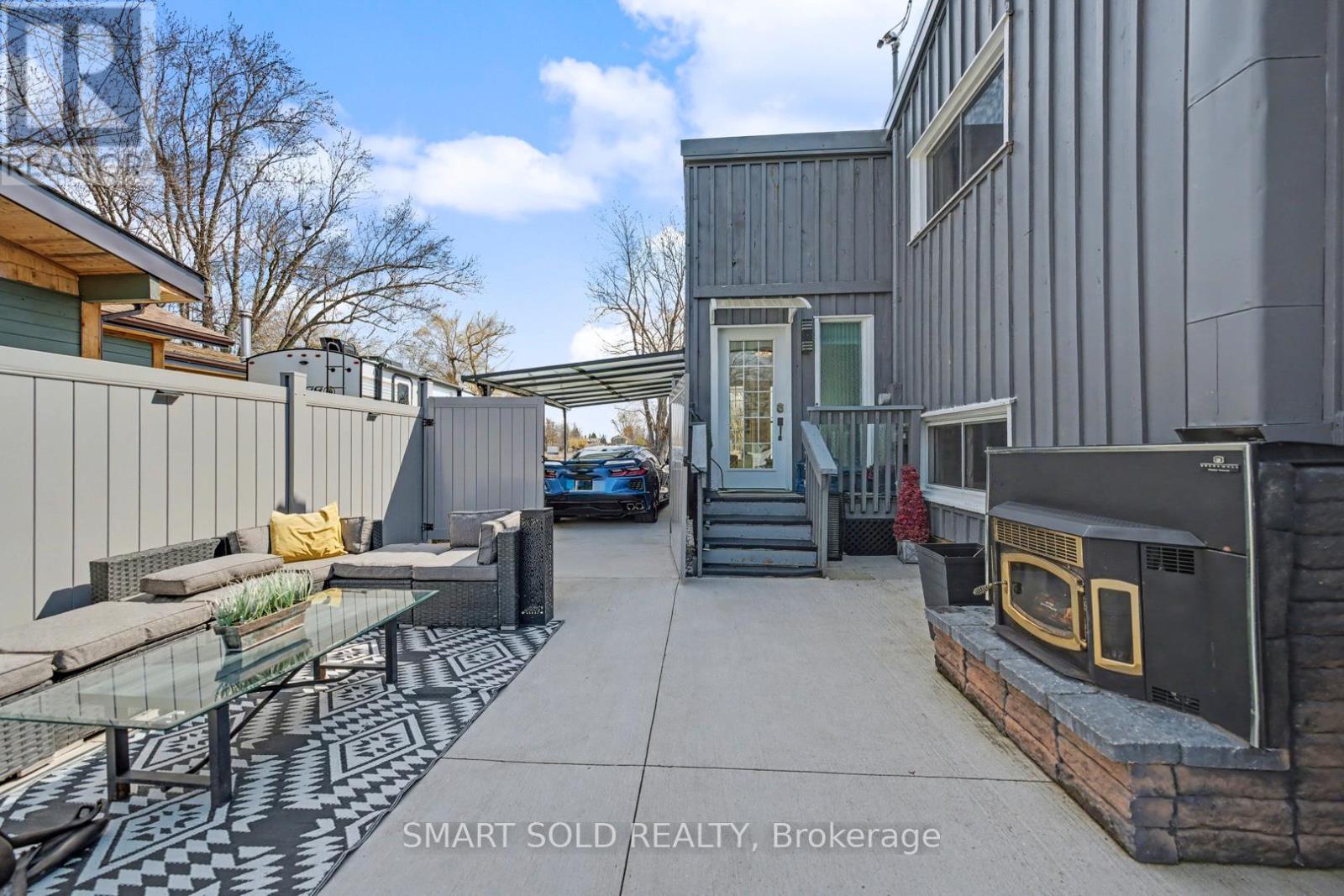 210 Parkview Drive, Innisfil, Ontario  L0L 1K0 - Photo 41 - N13028236