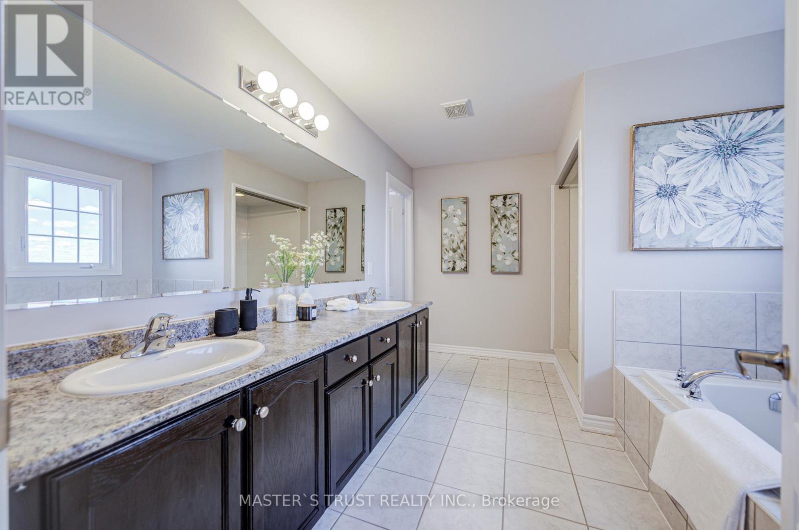 137 Brookview Drive, Bradford West Gwillimbury, Ontario  L3Z 0R9 - Photo 16 - N13028260