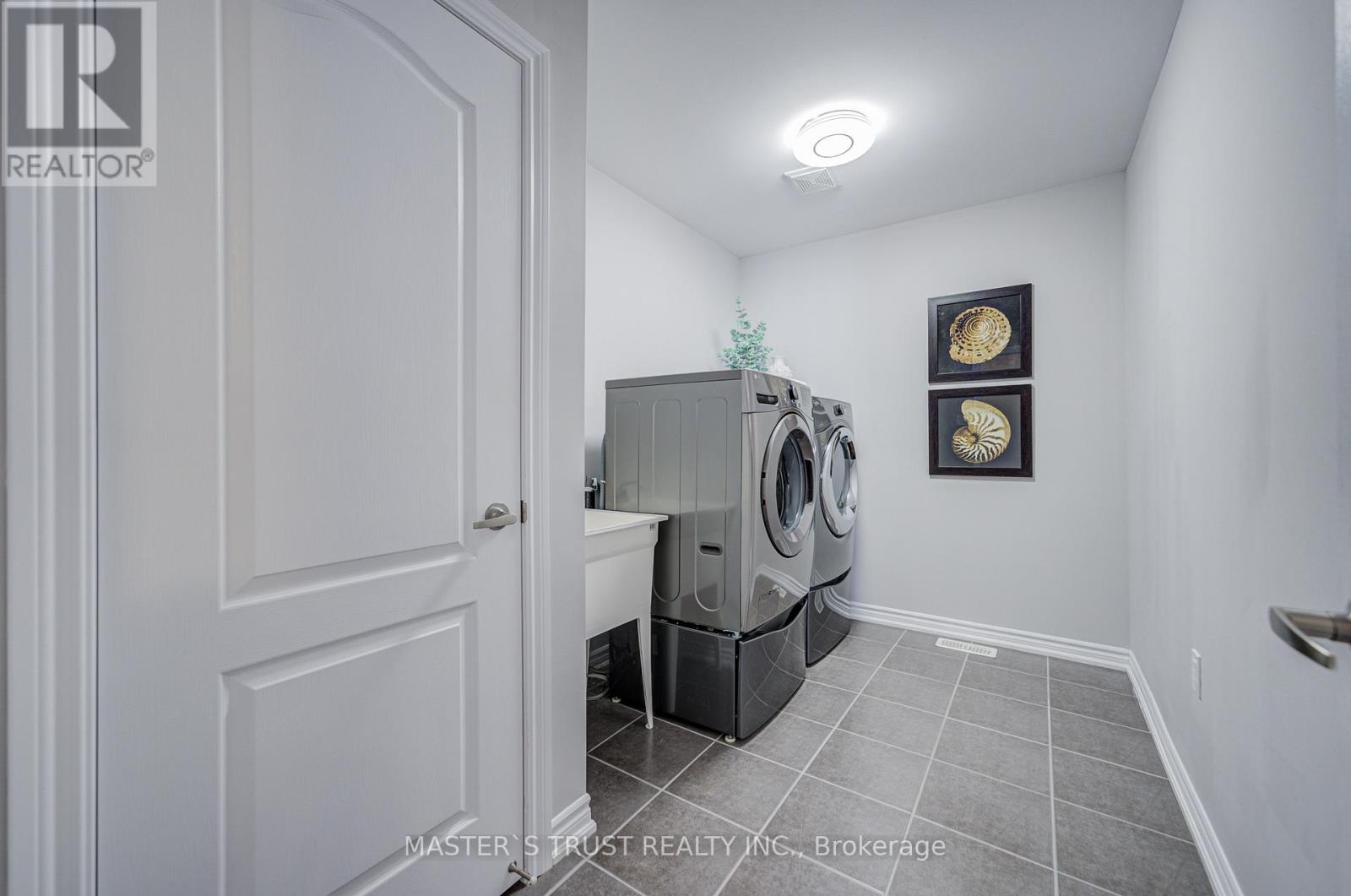 137 Brookview Drive, Bradford West Gwillimbury, Ontario  L3Z 0R9 - Photo 27 - N13028260