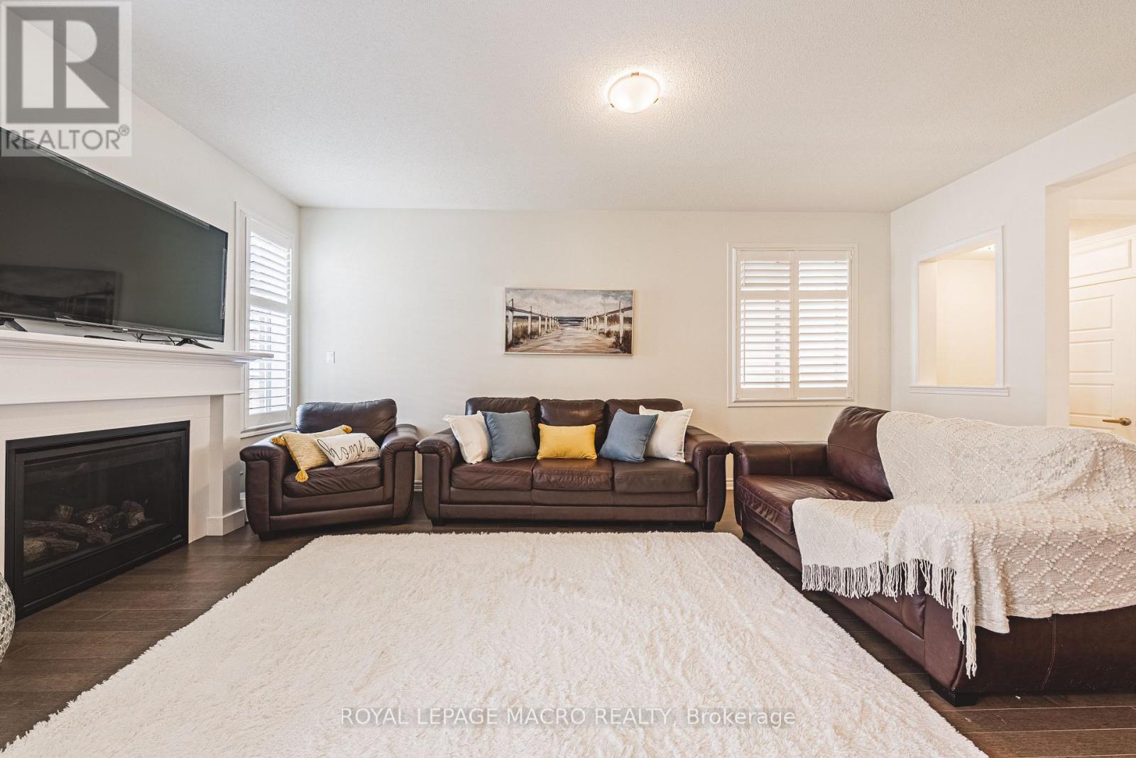 728 Kennedy Circle W, Milton (Cb Cobban), Ontario  L9E 1R9 - Photo 19 - W13028240