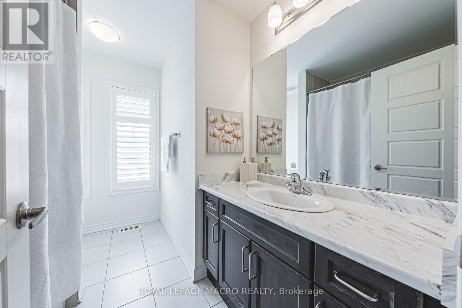 728 Kennedy Circle W, Milton (Cb Cobban), Ontario  L9E 1R9 - Photo 25 - W13028240