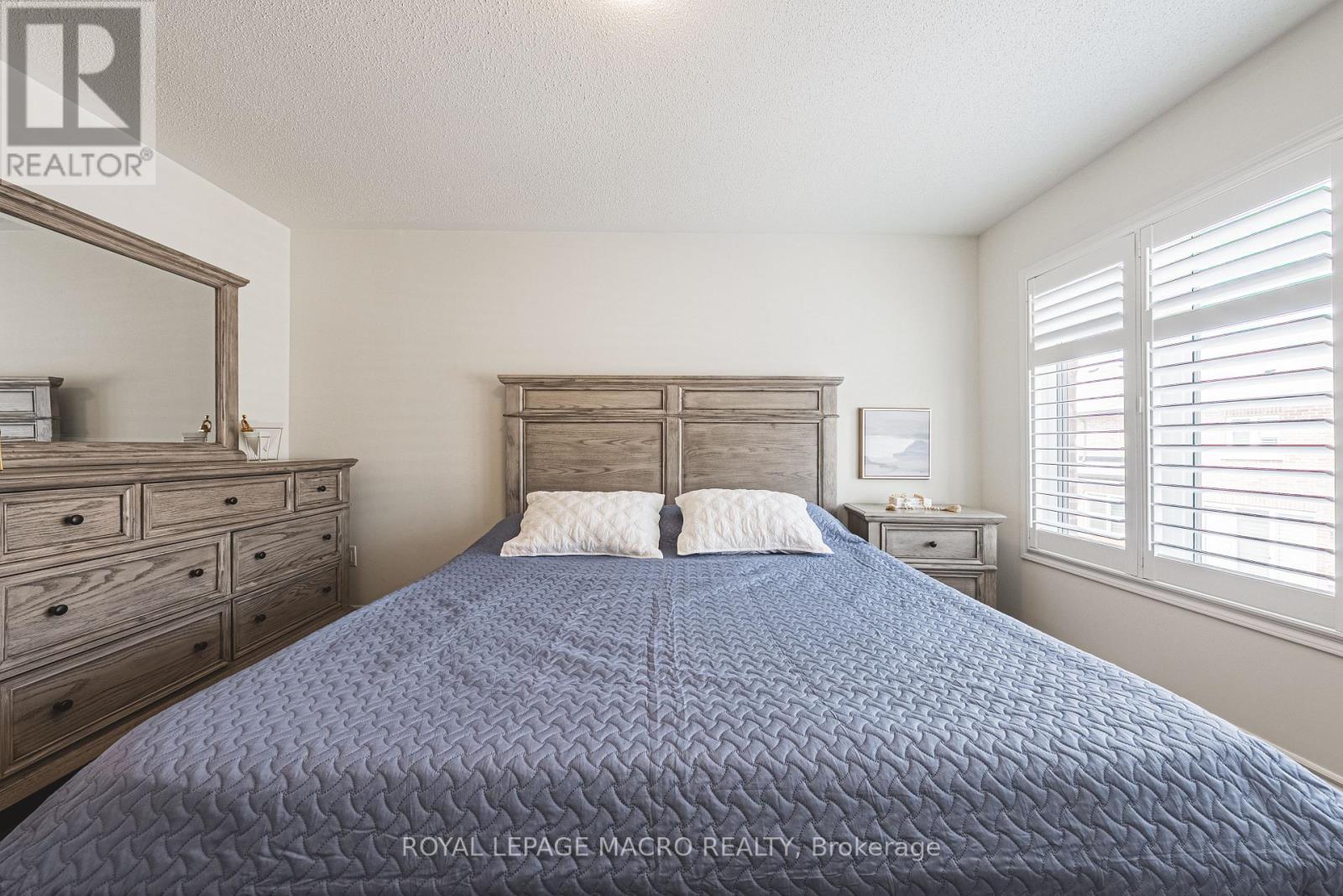 728 Kennedy Circle W, Milton (Cb Cobban), Ontario  L9E 1R9 - Photo 31 - W13028240