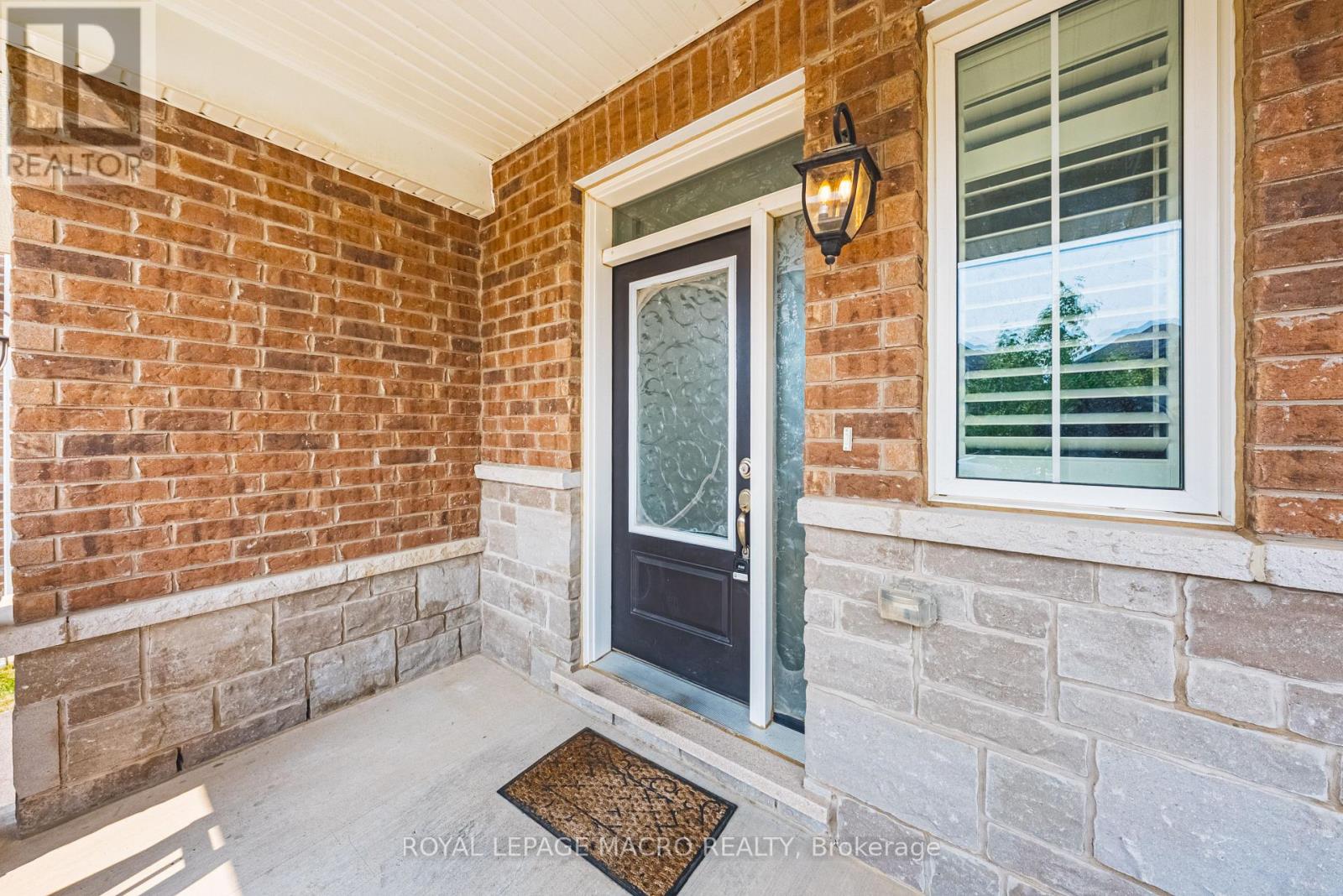 728 Kennedy Circle W, Milton (Cb Cobban), Ontario  L9E 1R9 - Photo 6 - W13028240