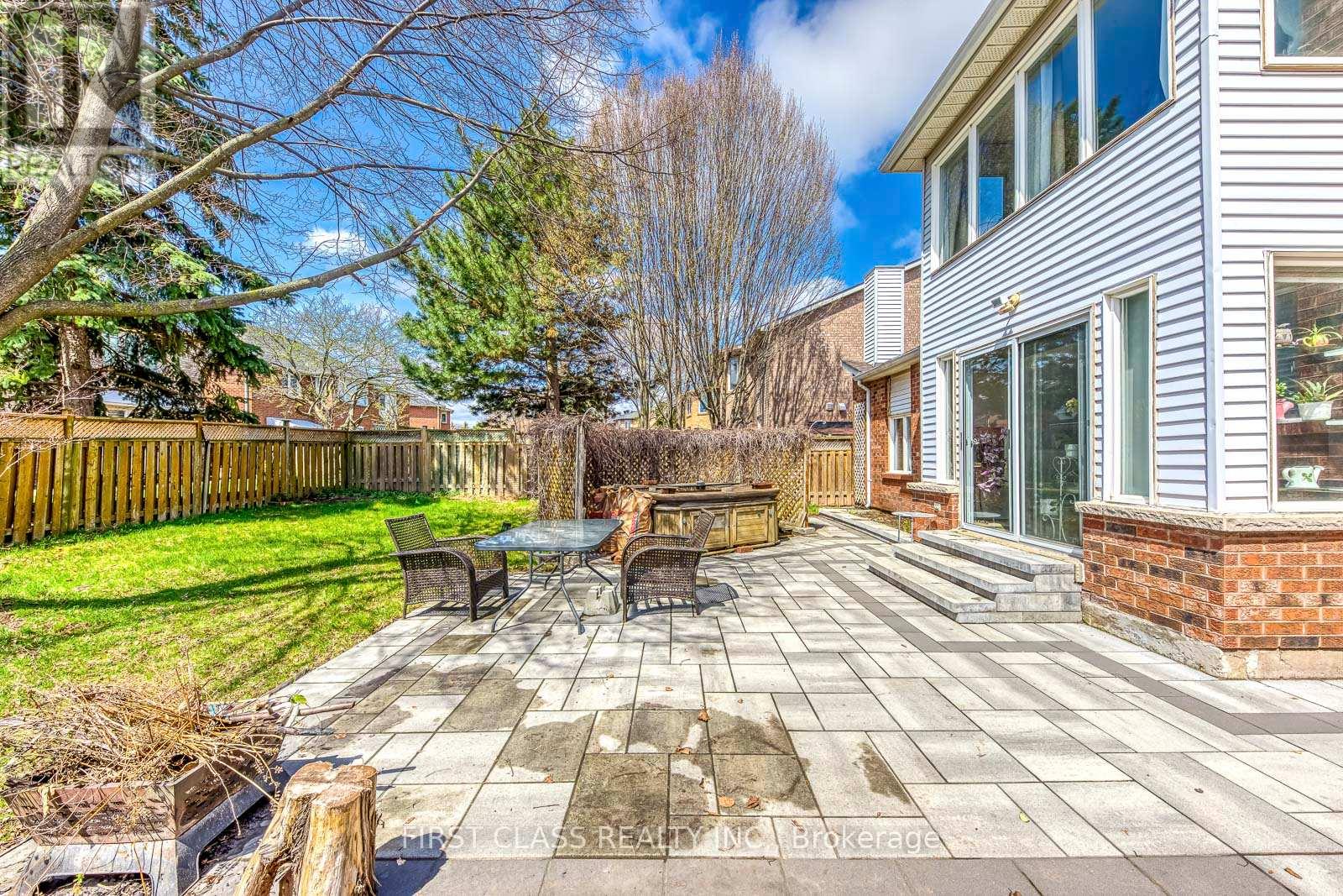 1386 Silversmith Drive, Oakville, Ontario  L6M 2X4 - Photo 48 - W13028250