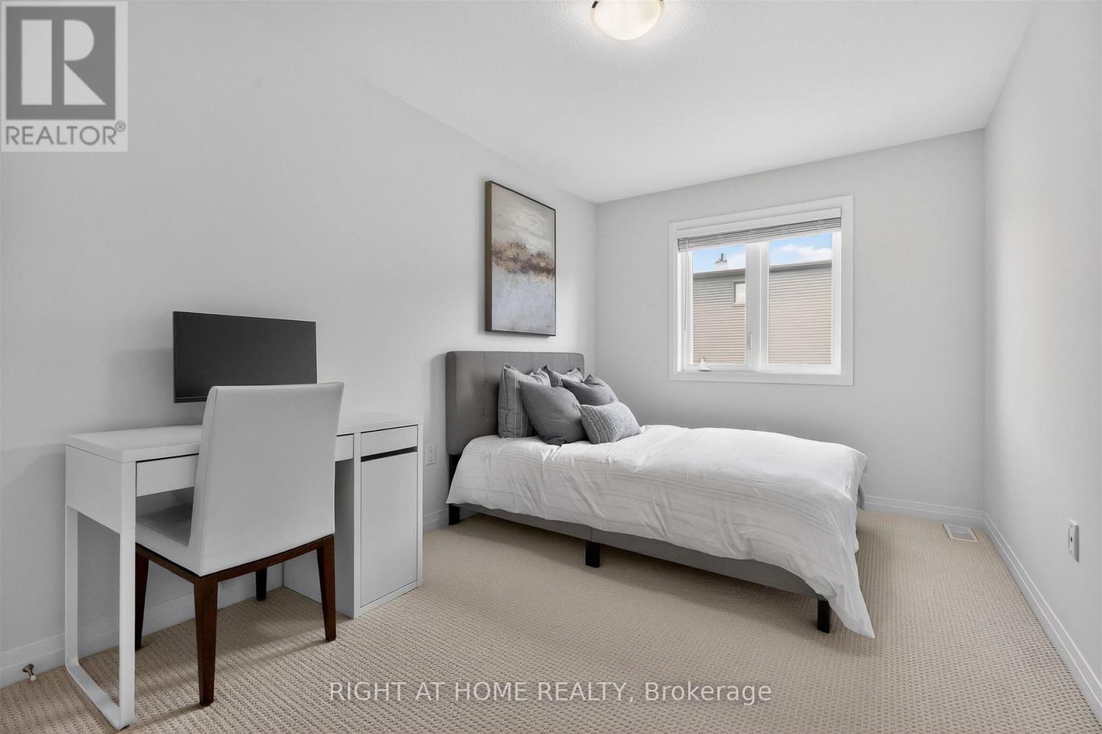 26 Greenwich Avenue, Hamilton, Ontario  L8J 0L5 - Photo 12 - X13028248