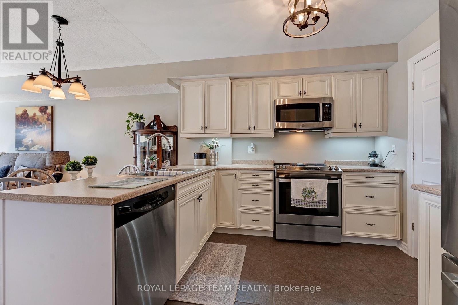 209 - 398 Van Buren Street, North Grenville, Ontario  K0G 1J0 - Photo 13 - X13028180